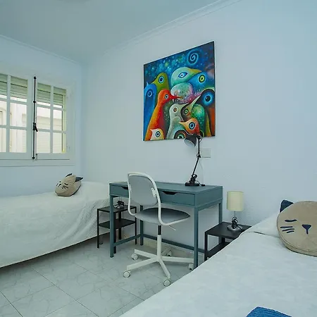 092 Chill Out - Alicante Apartment *